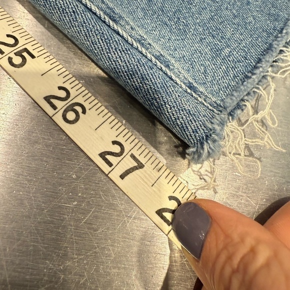 MOTHER NEW Mid Rise Dazzler Ankle Fray in Over the county Line Jeans size 27 - Picture 13 of 14